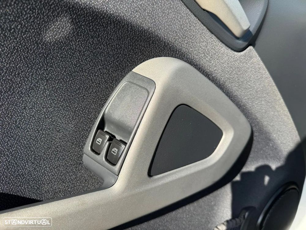 Smart ForTwo Coupé 1.0 mhd Passion 71 Softouch - 27