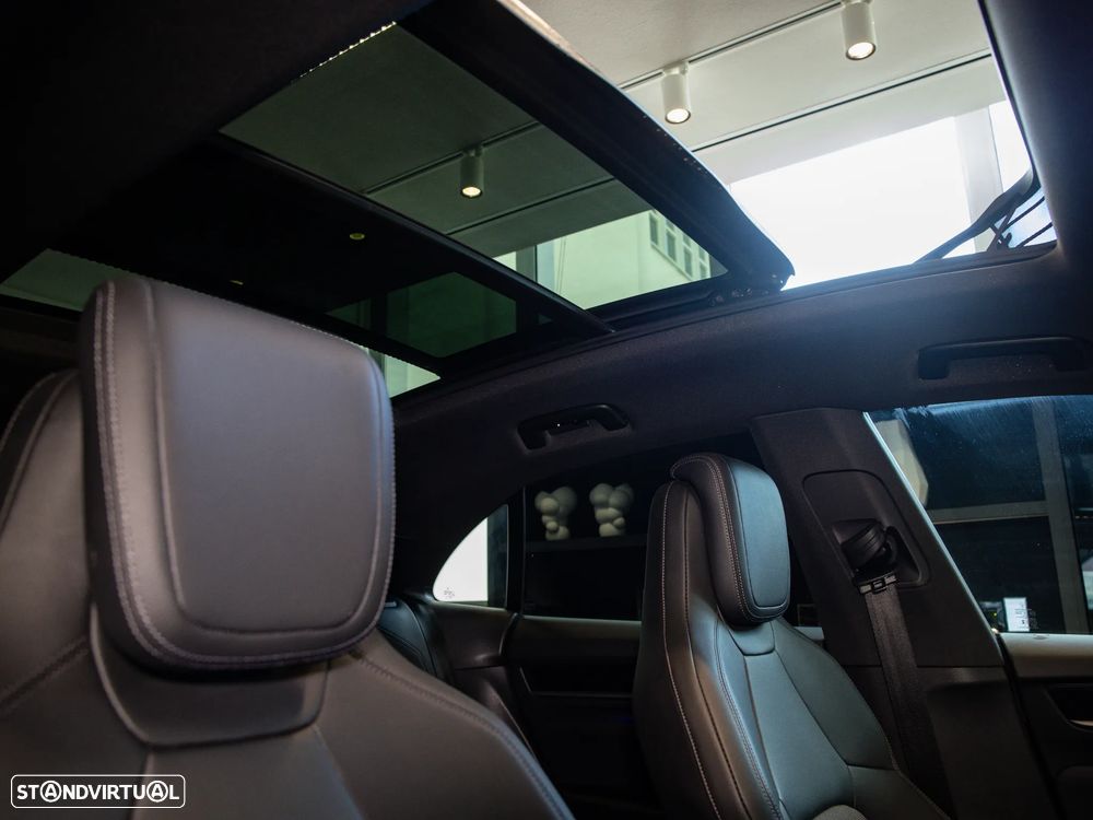 Porsche Macan Electric 4 - 40