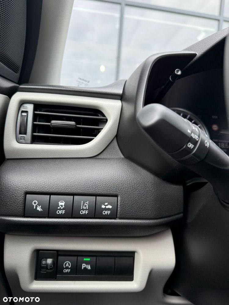 Suzuki Swift 1.2 Dualjet SHVS Premium Plus - 23