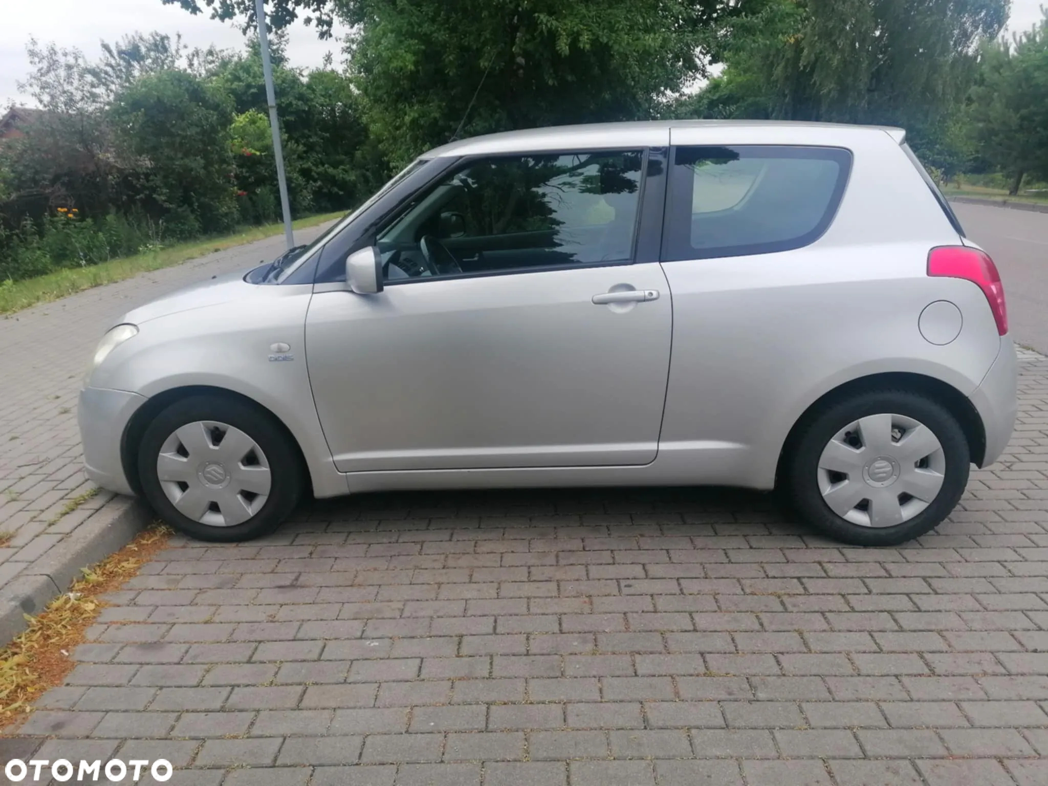Suzuki Swift 1.3 DDiS GLX / Comfort - 4
