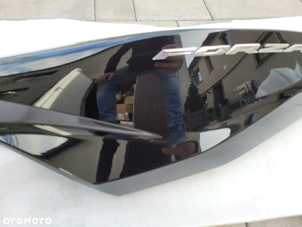 Owiewka, osłona, bok, boczek Honda Forza 125 250 350 - 8