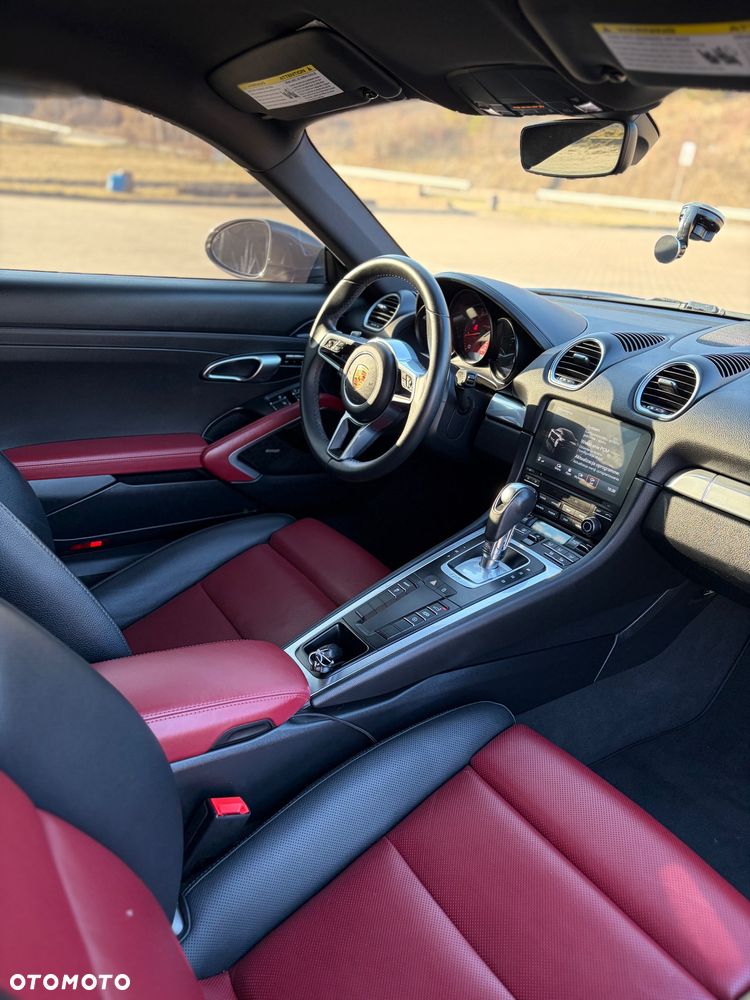 Porsche Cayman - 39