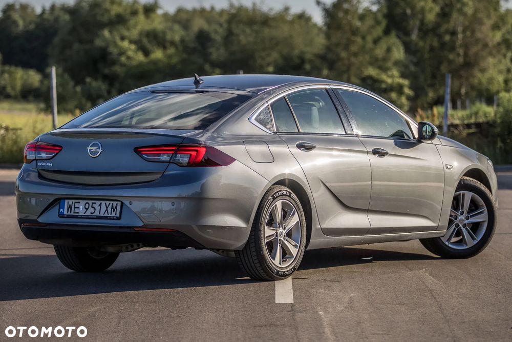 Opel Insignia 1.5 T Innovation S&S - 6