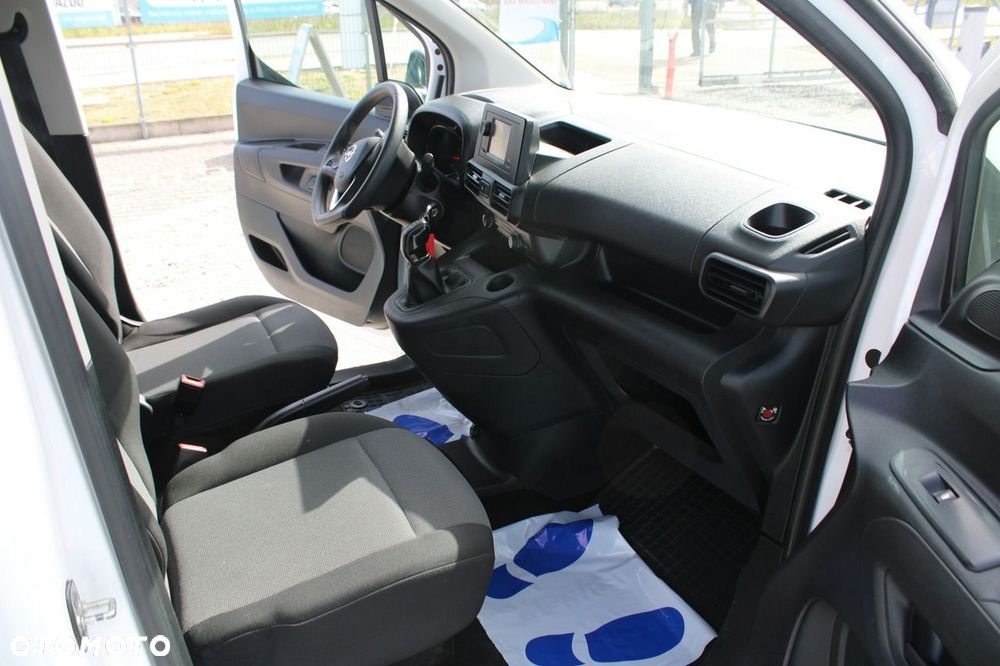 Opel Combo - 22