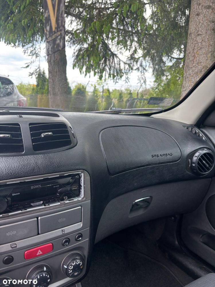Alfa Romeo 147 1.9 JTD 8V Progression - 19