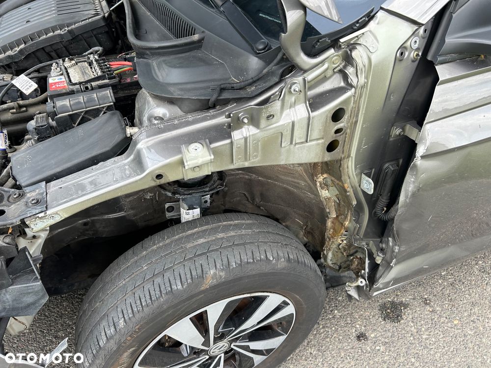 Volkswagen Polo - 17