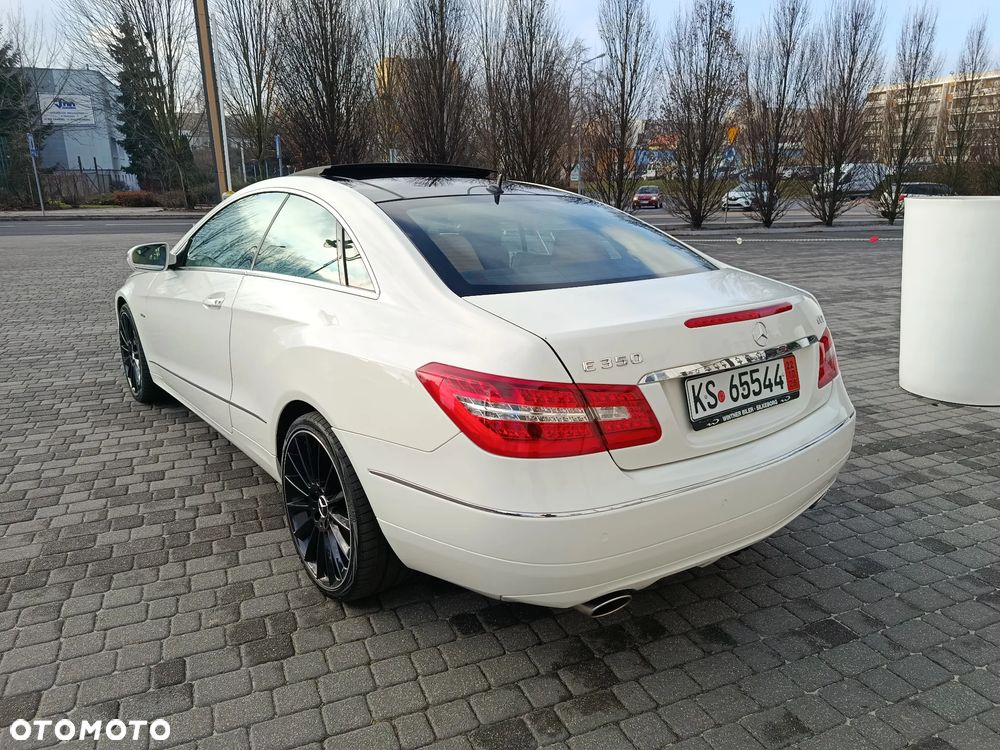 Mercedes-Benz Klasa E - 13