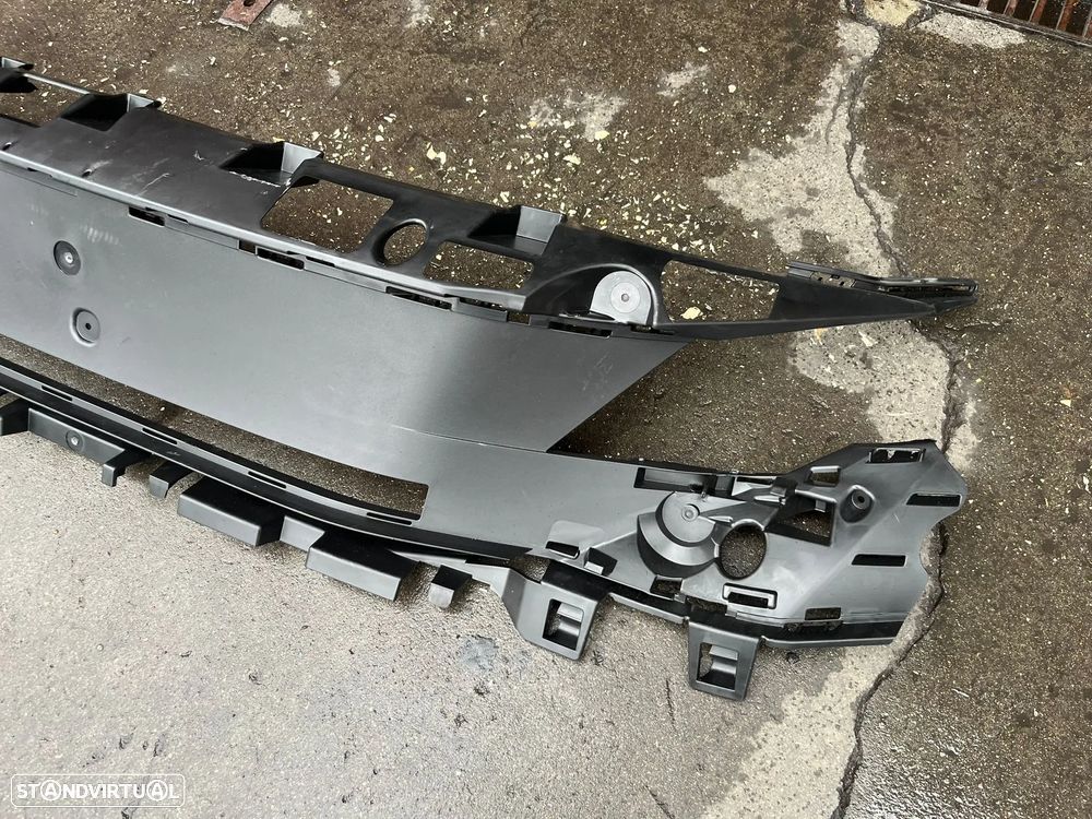 Peugeot 3008 5008 II Lift - PLASTICO GRELHA PARA CHOQUES FRENTE - G169 - 4
