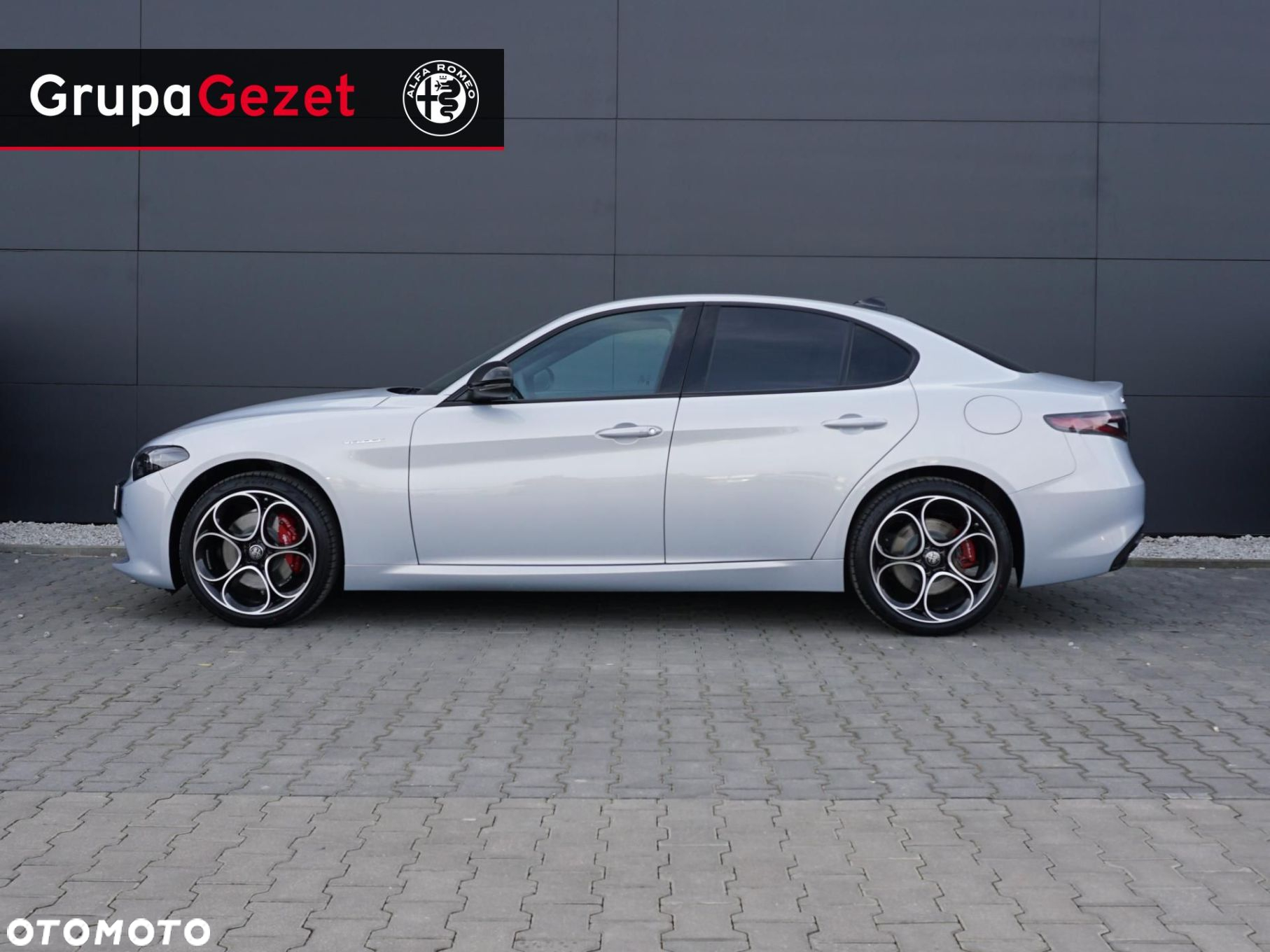 Alfa Romeo Giulia - 4