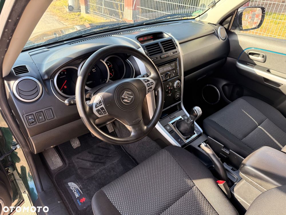 Suzuki Grand Vitara - 11