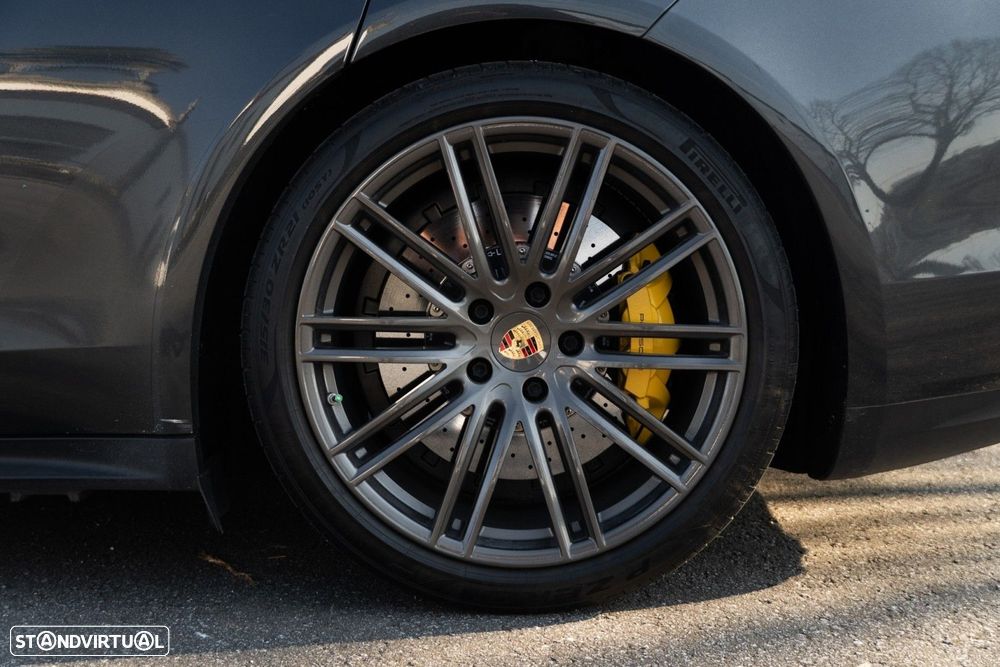 Porsche Panamera 4 S - 58