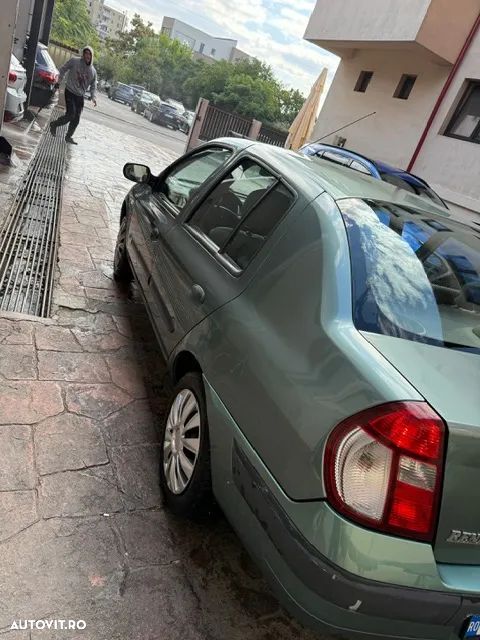 Renault Symbol Clio 1.5dCi Fidji - 3