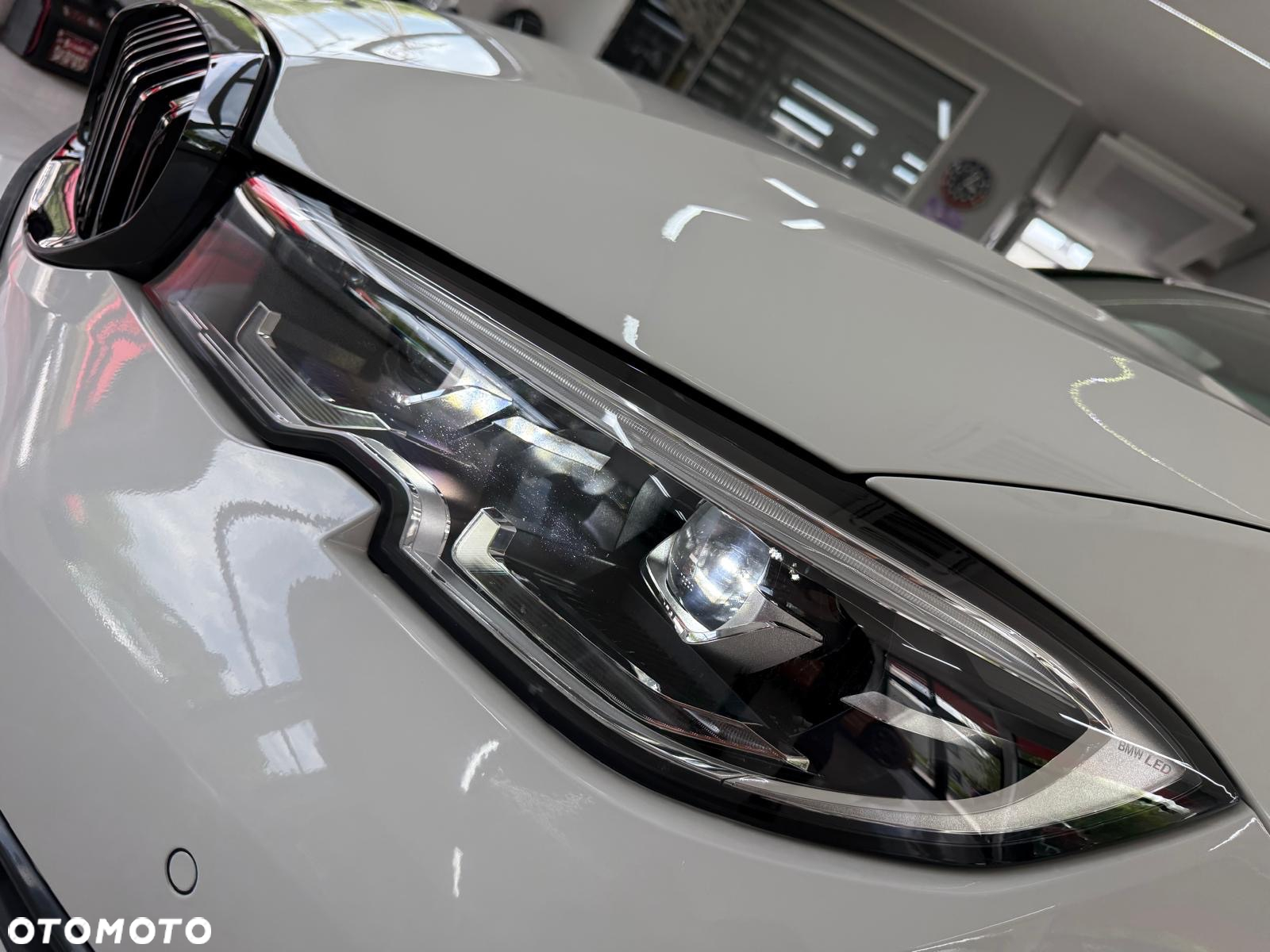 BMW Seria 3 - 34