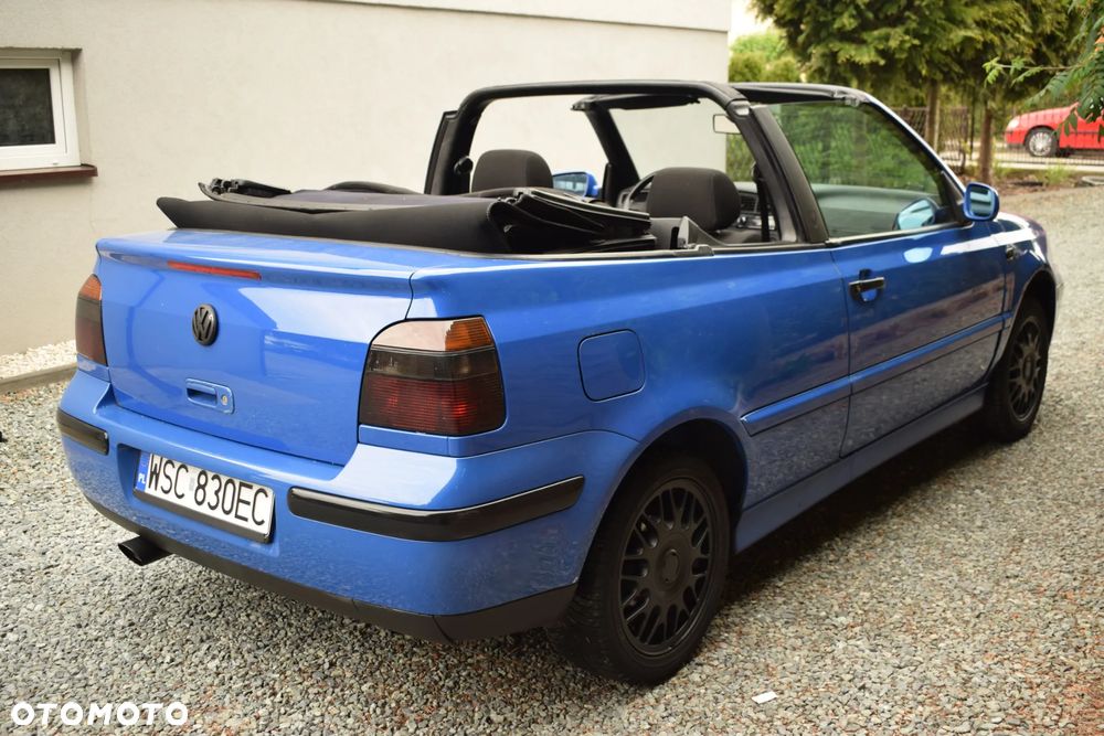 Volkswagen Golf 1.6 Comfortline - 21
