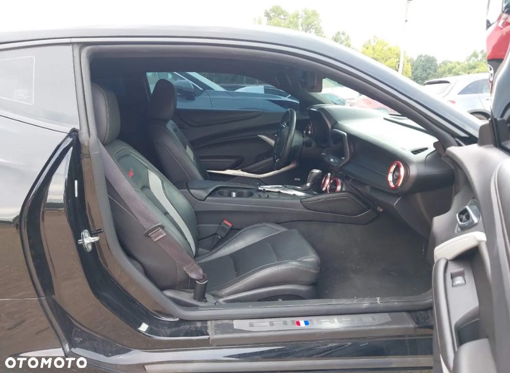 Chevrolet Camaro Coupe 6.2 V8 - 9