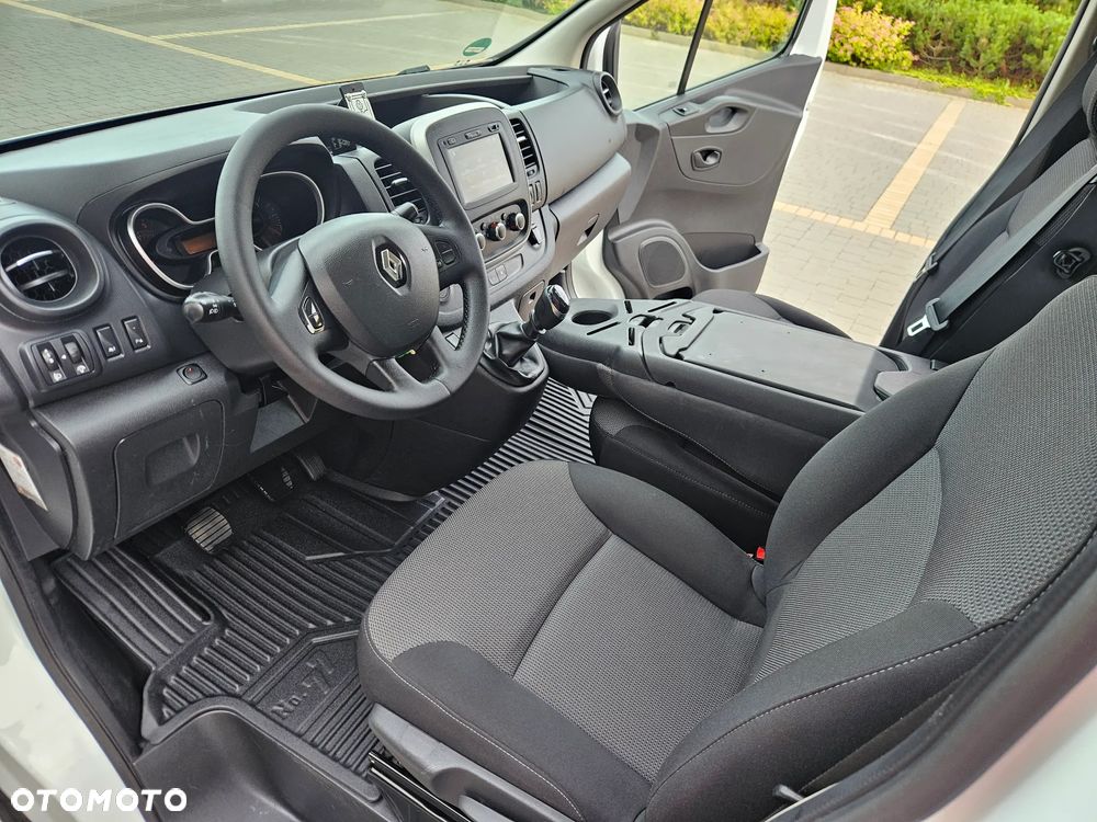 Renault Trafic Vivaro Talento - 15