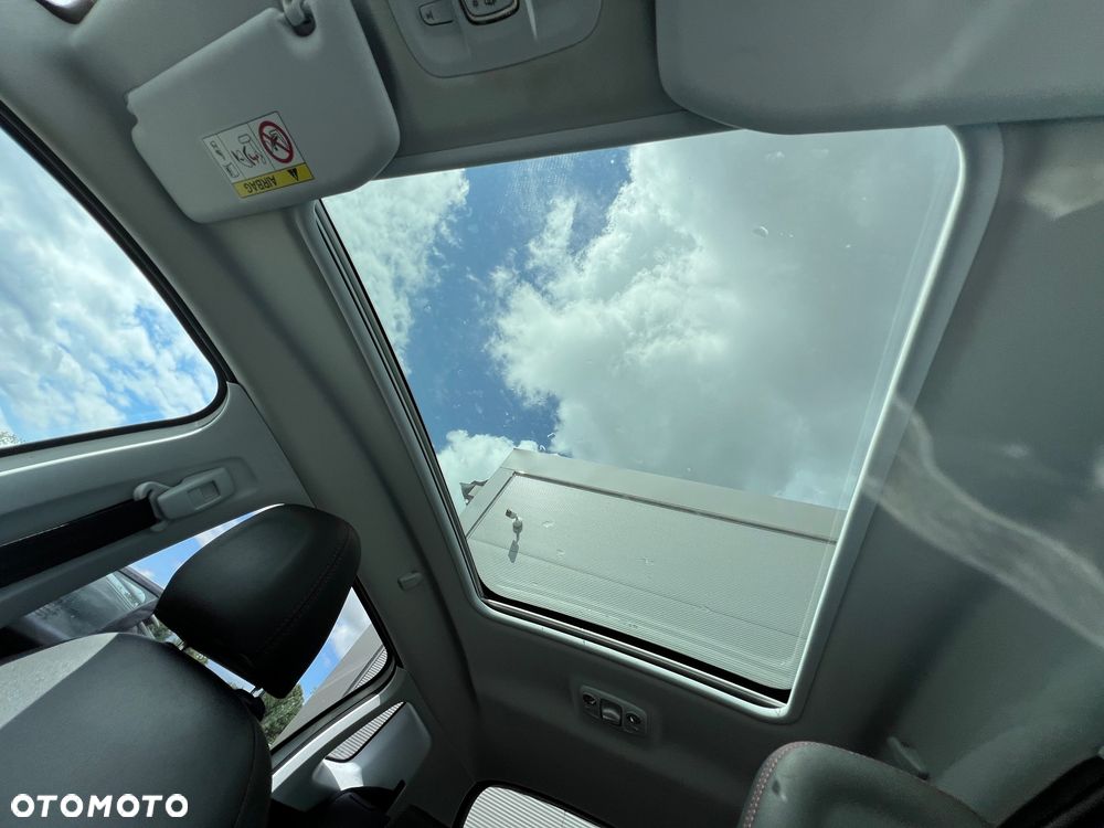 Peugeot 2008 PureTech 110 Stop&Start EAT6 GT-Line Edition - 28