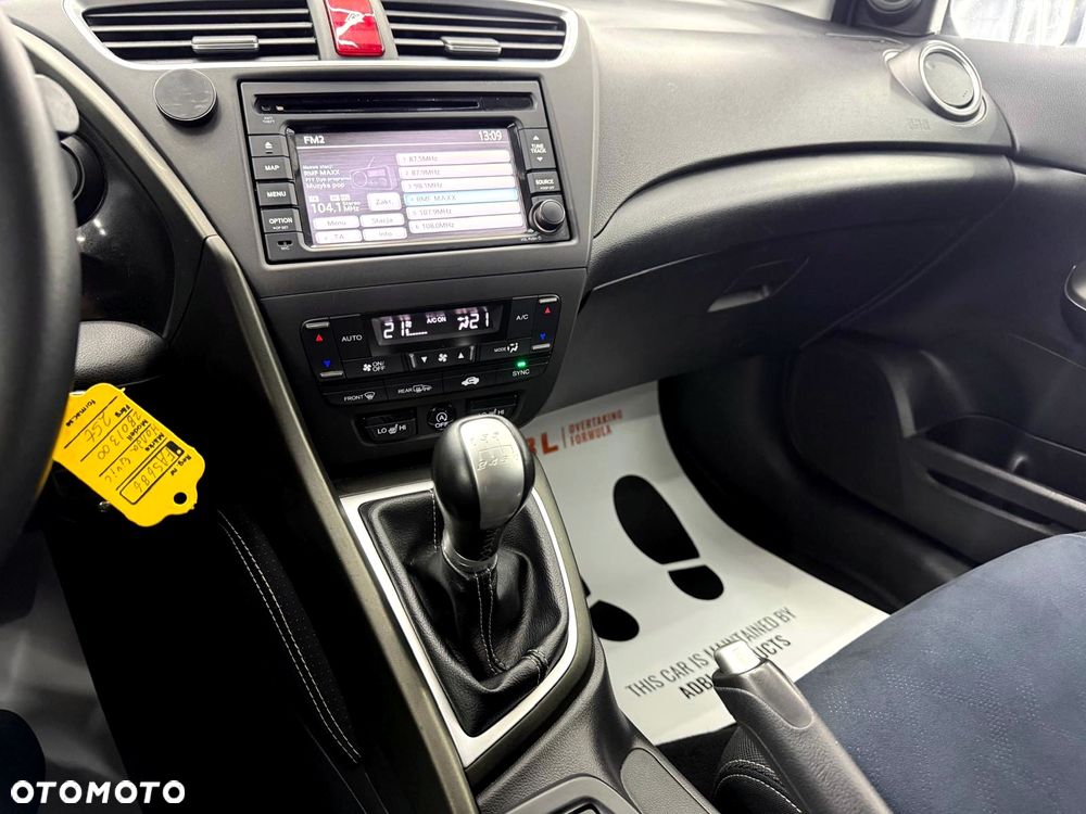 Honda Civic 1.8 i-VTEC Sport - 21