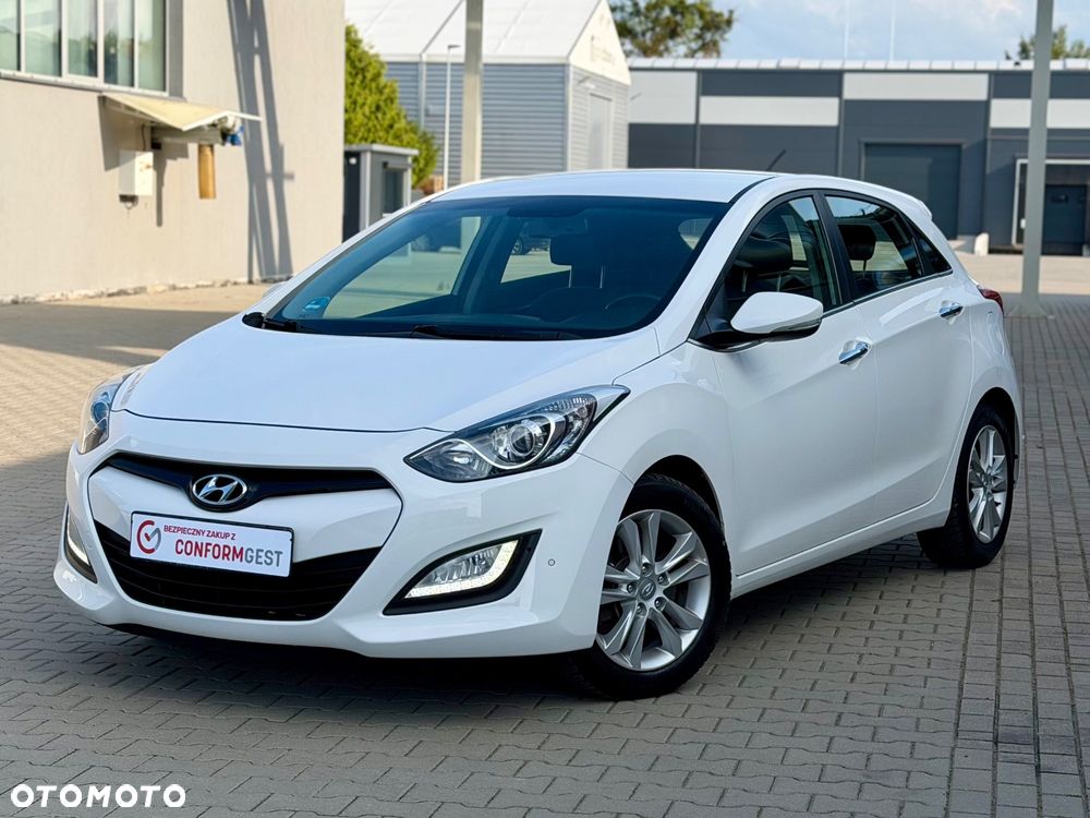 Hyundai i30 1.6 Fifa World Cup Edition - 1