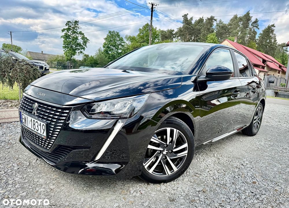Peugeot 208 - 5
