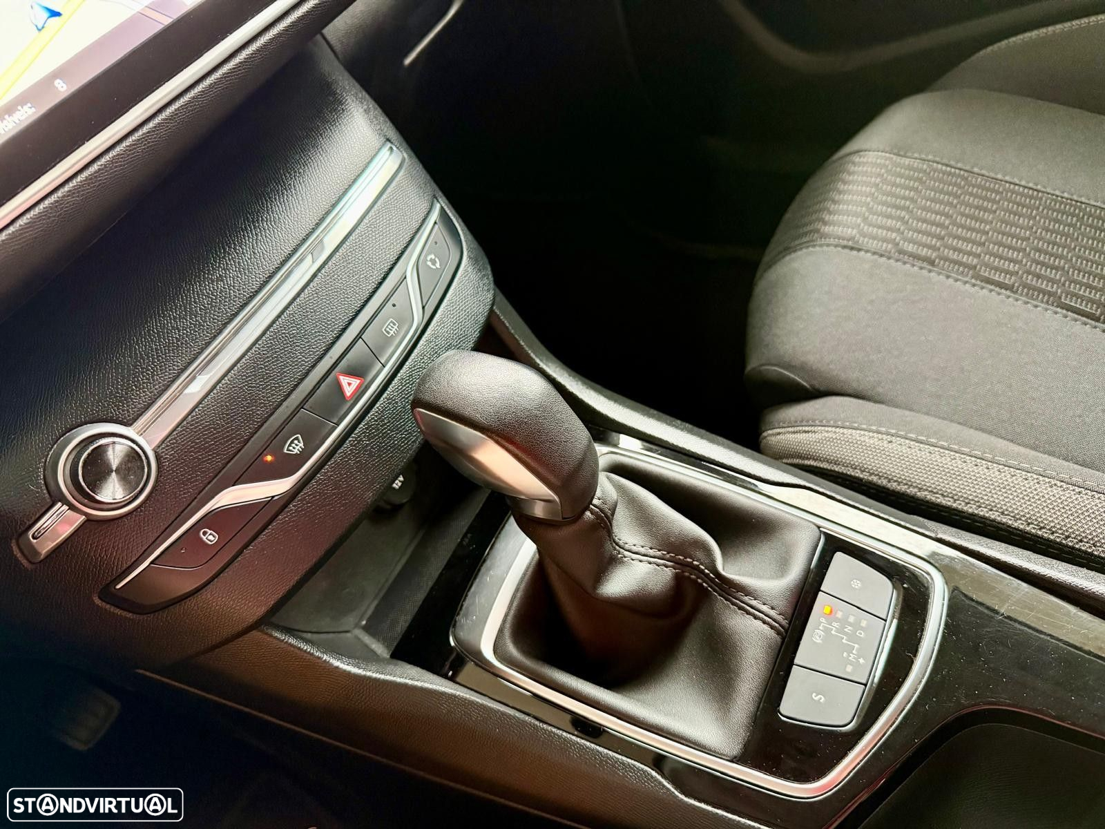 Peugeot 308 - 13