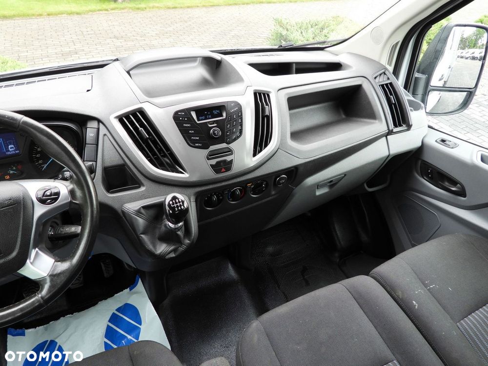 Ford TRANSIT WYWROTKA PODWÓJNA KABINA DOKA 6 MIEJSC TEMPOMAT KLIMATYZACJA BLIŹNIACZE KOŁA  170KM - 32