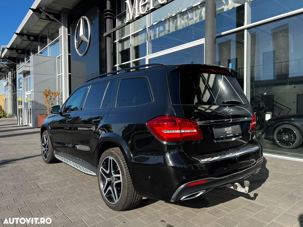 Mercedes-Benz GLS - 27