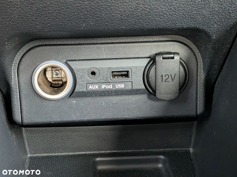 Kia Rio 1.2 L - 25