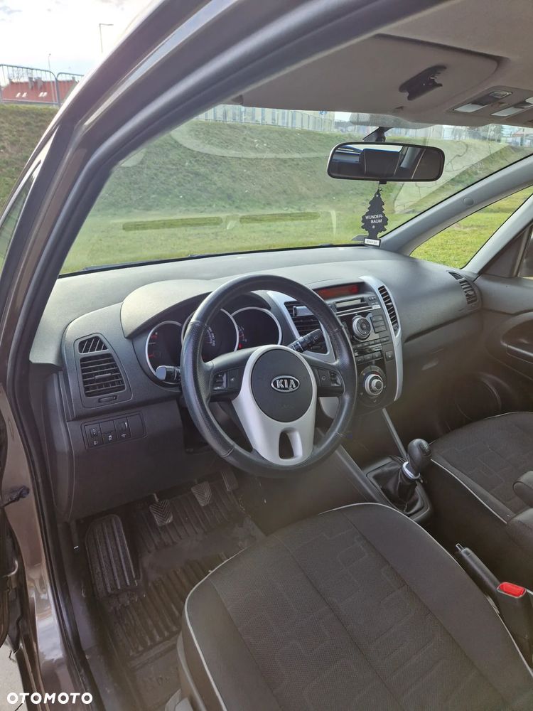 Kia Venga 1.4 M - 27