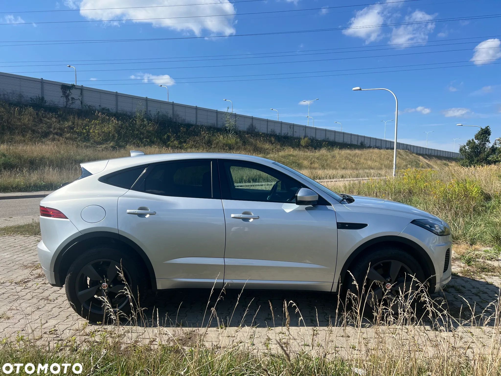 Jaguar E-Pace 2.0 i4D AWD R-Dynamic S - 7