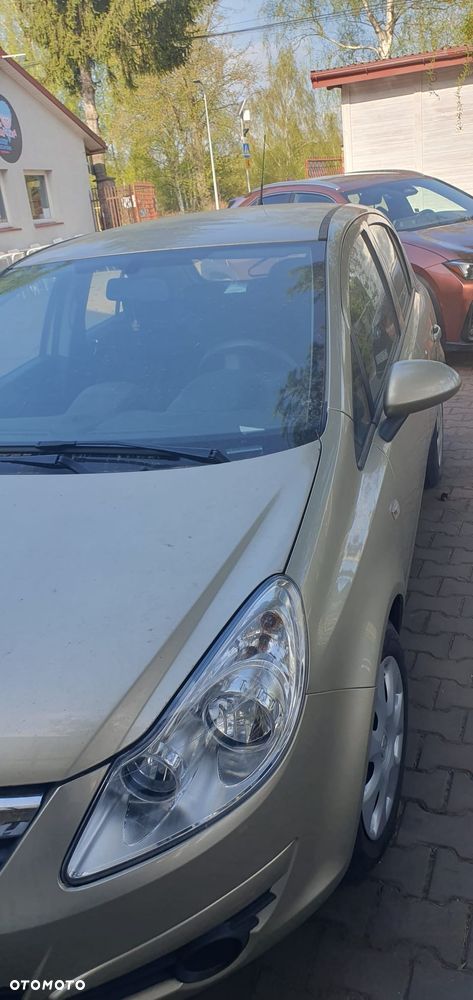 Opel Corsa 1.4 16V Sport - 2