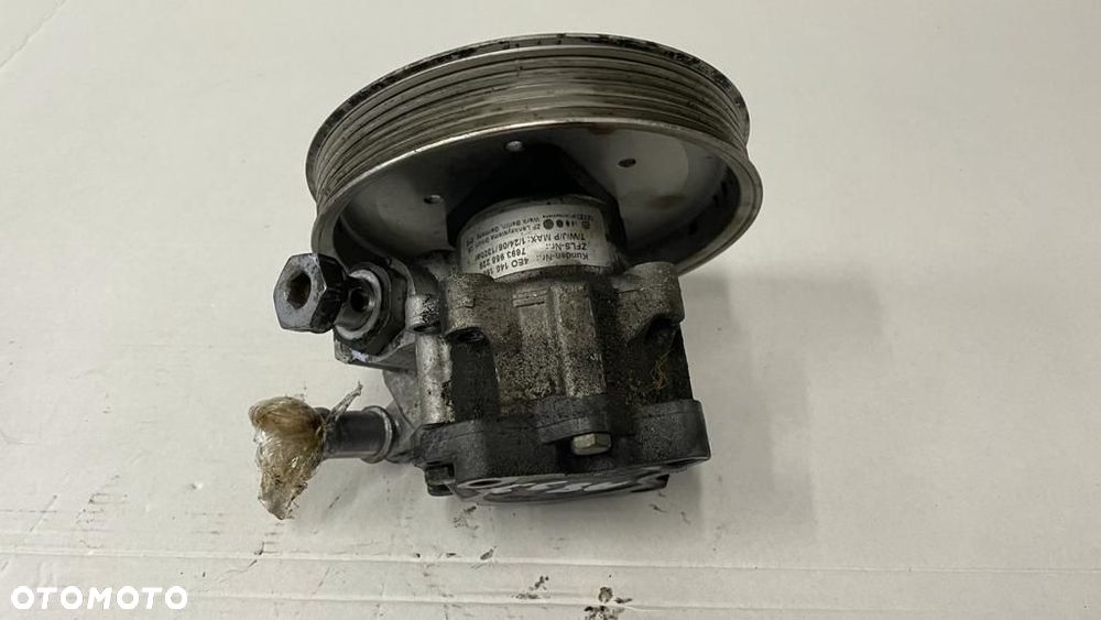 AUDI A8 D3 3.2 FSI POMPA WSPOMAGANIA 4E0145156E - 2