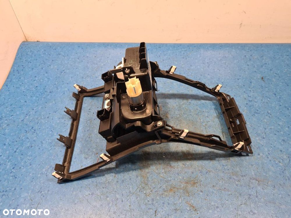 MAZDA 6 GH  POPIELNICZKA GS1D-64626 - 8