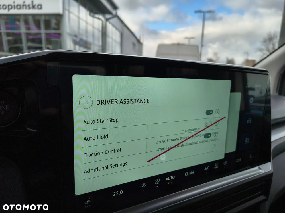 Volkswagen Caravelle 2.0 TDI L2 Highline DSG - 4