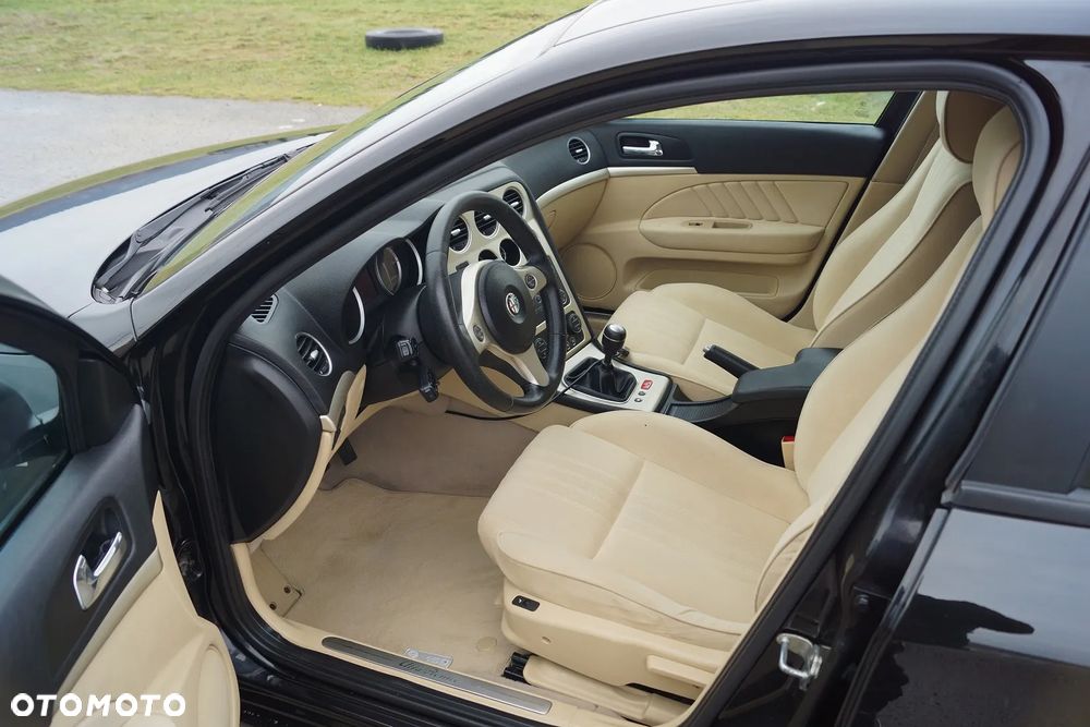 Alfa Romeo 159 1.9JTDM Impression - 7