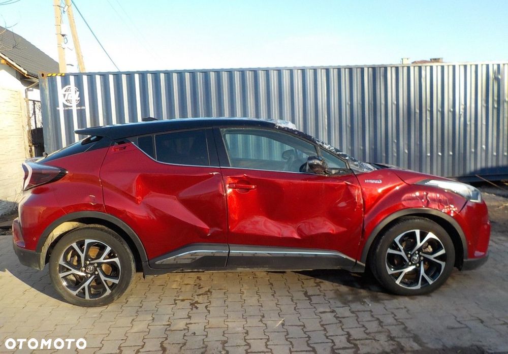 Toyota C-HR - 12