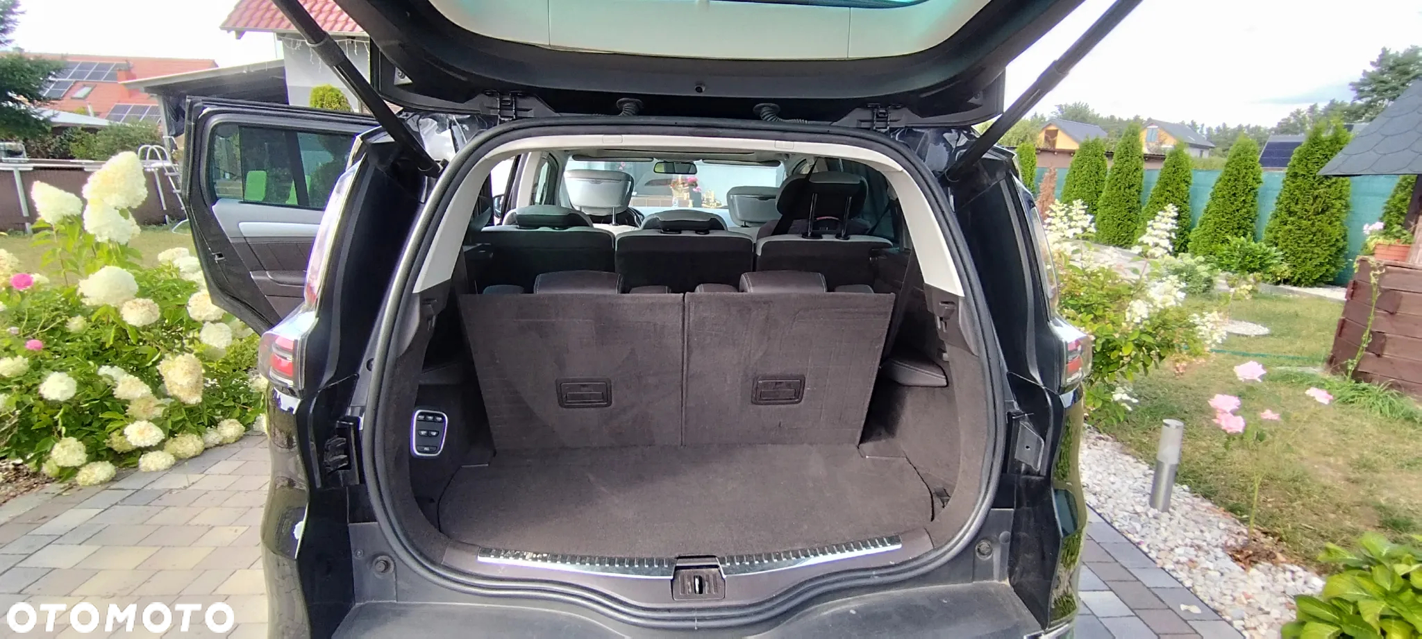 Renault Espace BLUE dCi 200 EDC INITIALE PARIS - 11
