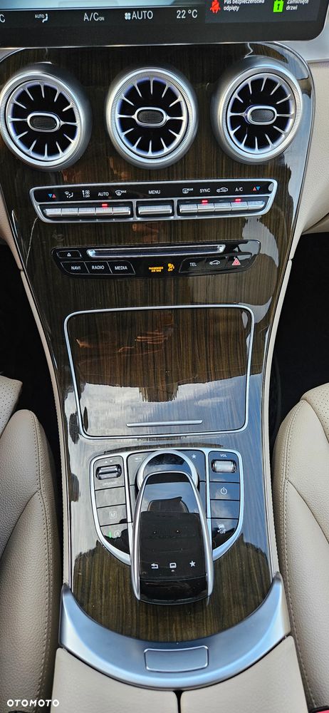 Mercedes-Benz GLC 300 4Matic 9G-TRONIC - 15