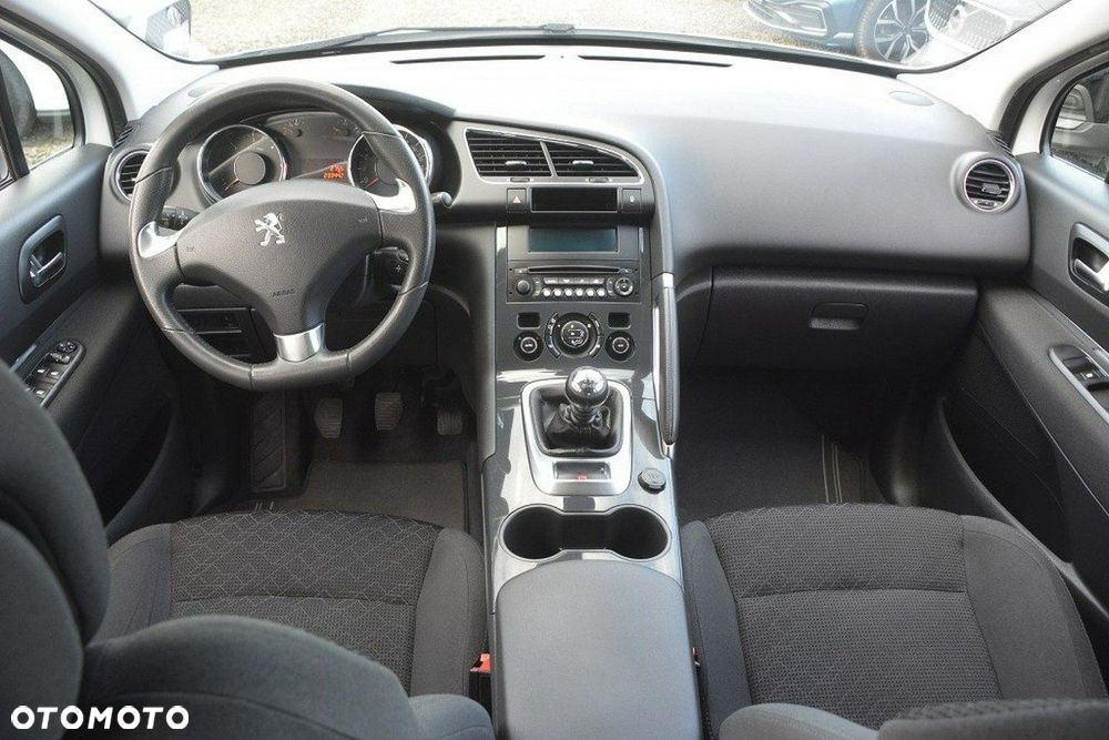 Peugeot 3008 1.6 HDi Style - 12