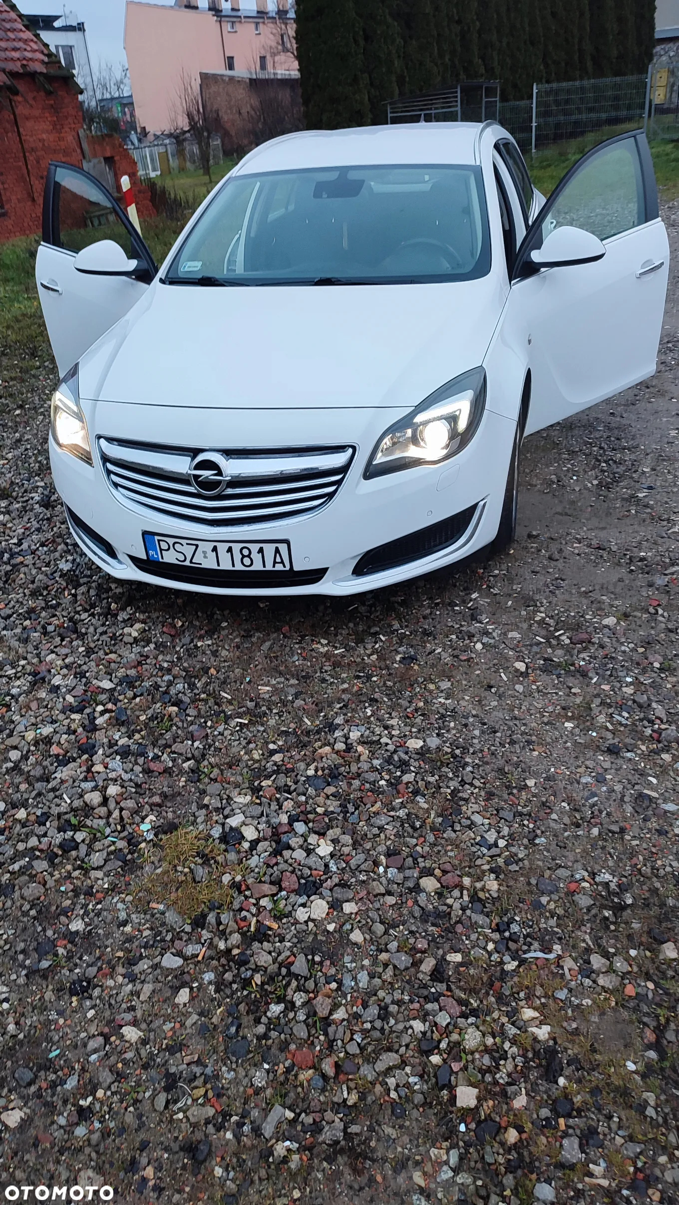 Opel Insignia 2.0 CDTI Edition - 10