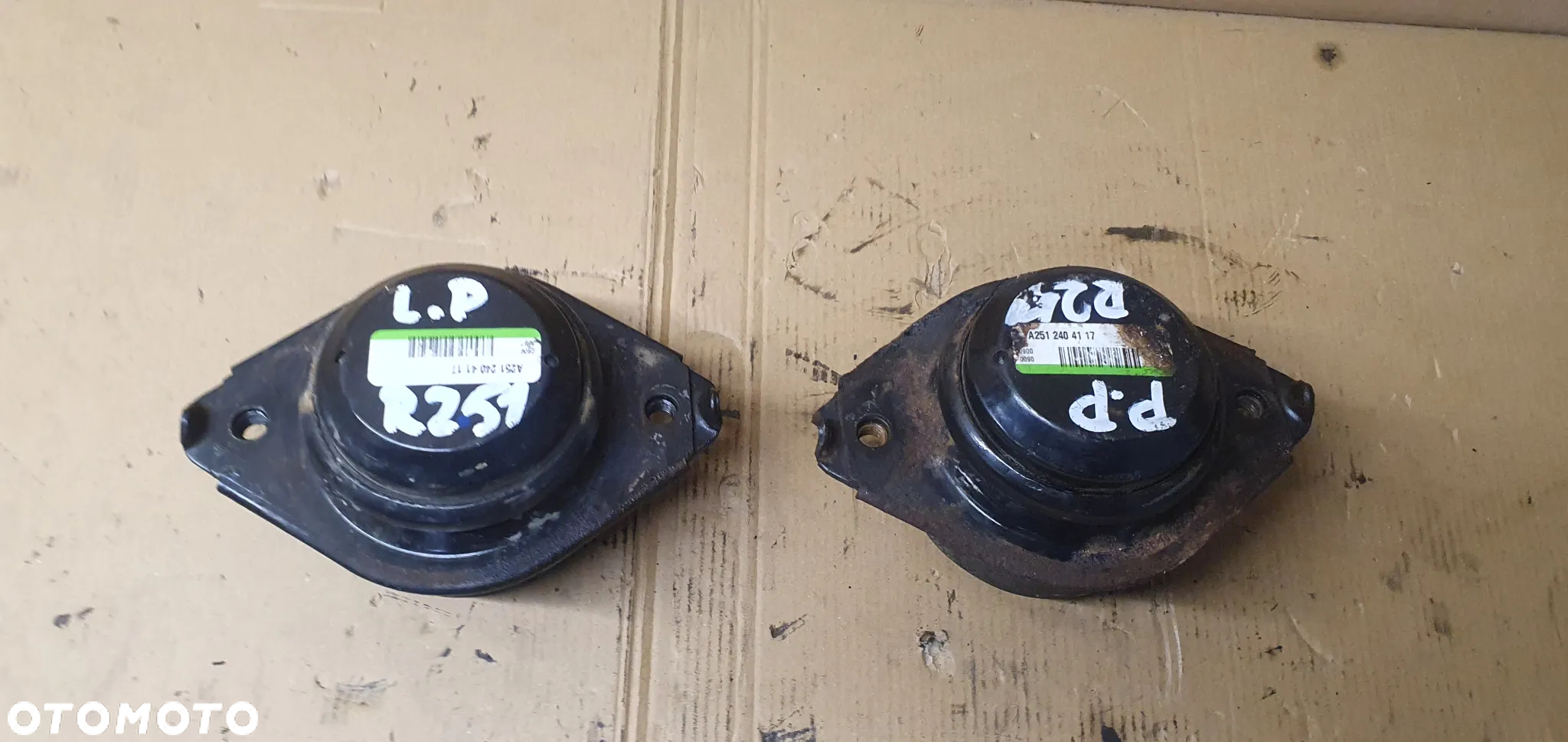 Łapa poduszka silnika Mercedes R-Klasa W251 3.0 CDI A2512404117 - 5