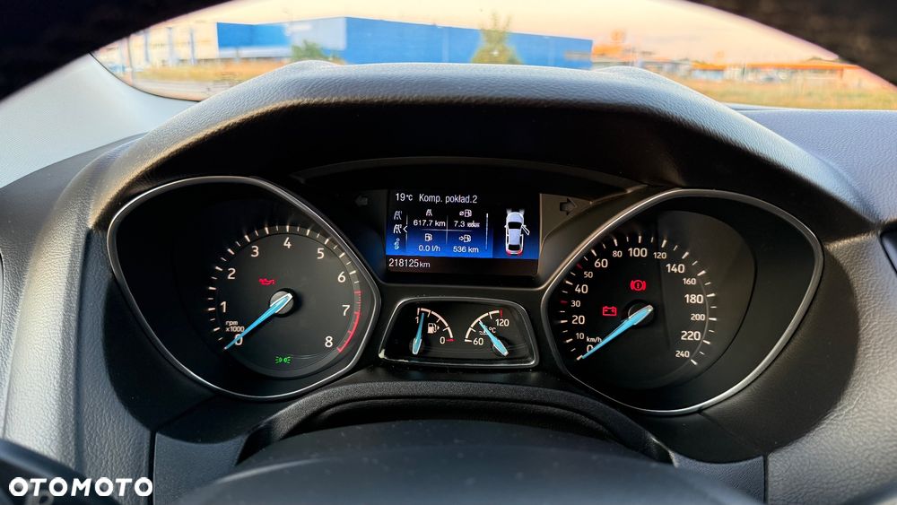 Ford Focus - 16