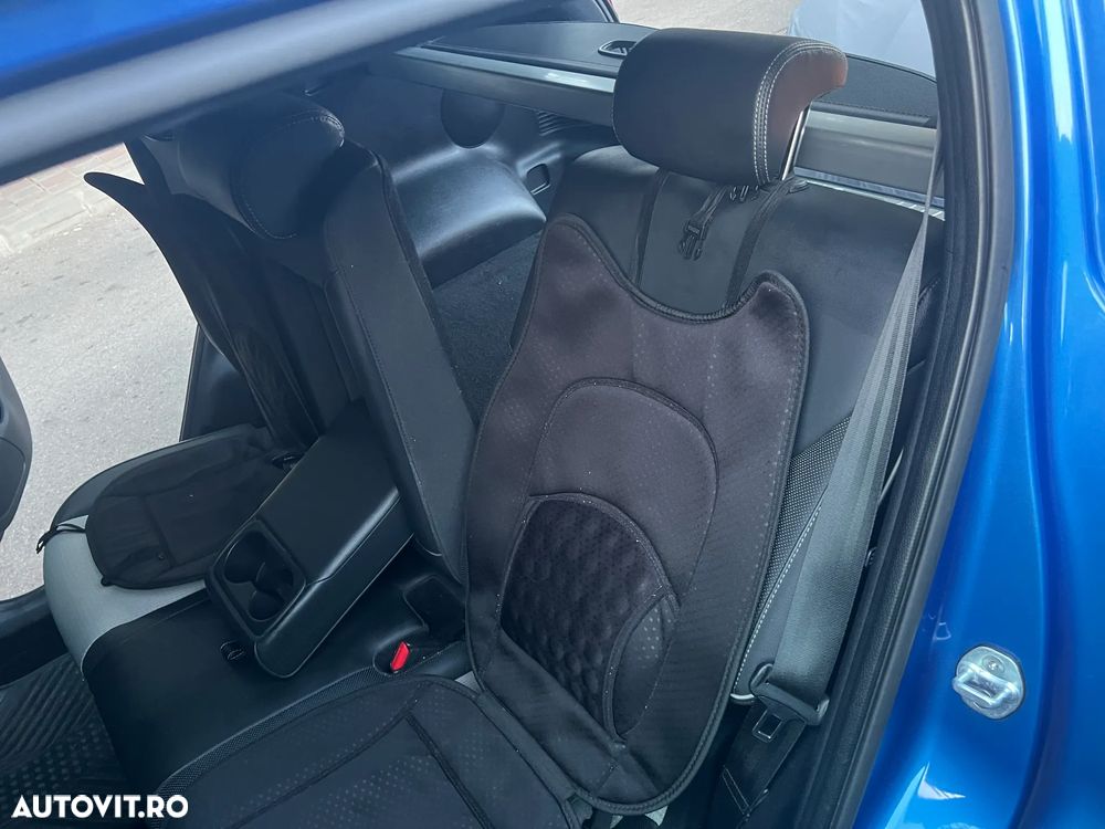 Kia Sportage 1.6 T-GDI 6MT 4x4 GT Line - 17