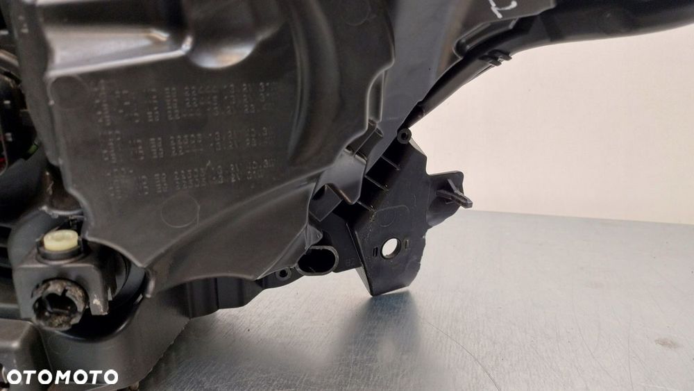 LAMPA PRAWA PRZÓD LAND ROVER DISCOVERY SPORT MATRIX FULL LED - 4