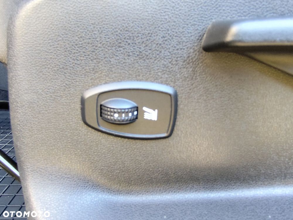 Renault Grand Scenic TCe 130 Bose Edition - 17