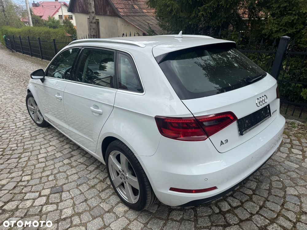 Audi A3 Sportback 1.4 TFSI g-tron S tronic design - 13