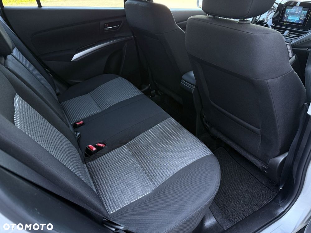Suzuki SX4 S-Cross 1.4 SHVS Premium - 33