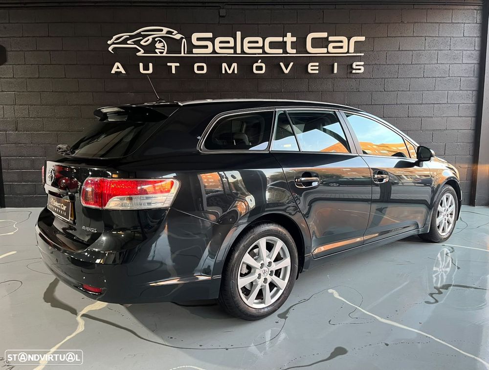 Toyota Avensis SW - 5