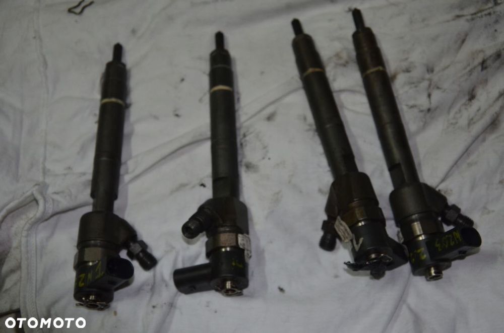 MERCEDES W203 W211 2.2CDI WTRYSKIWACZE A6460700787 - 1