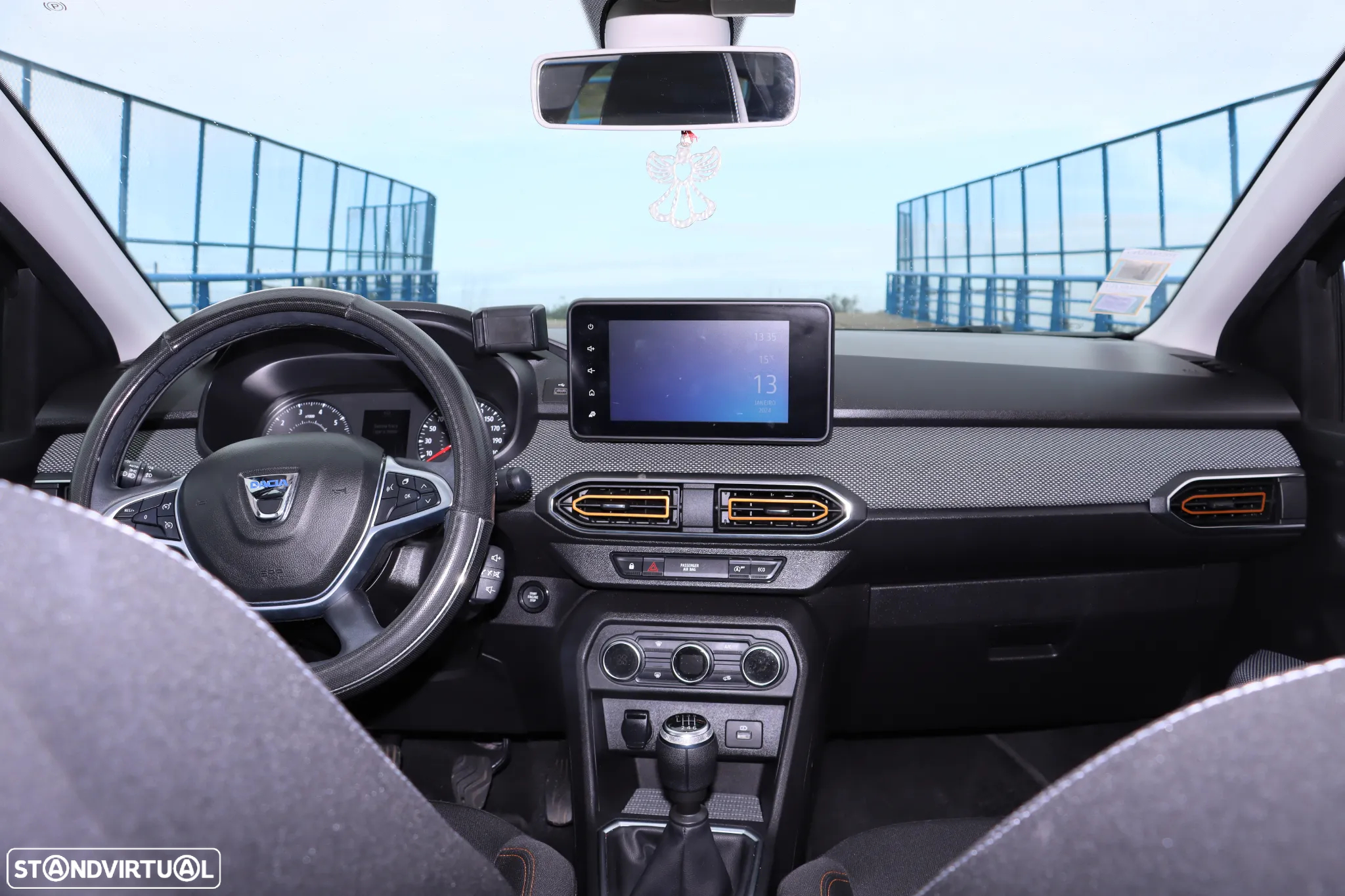 Dacia Sandero - 6